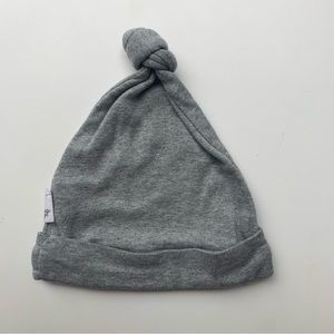 3/$10 BURT’S BEES BABY Baby unisex organic hat 0-3m